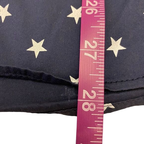 Izod Breeze Cool FX Never Tuck Classic Fit Button Down Shirt - Picture 11 of 11